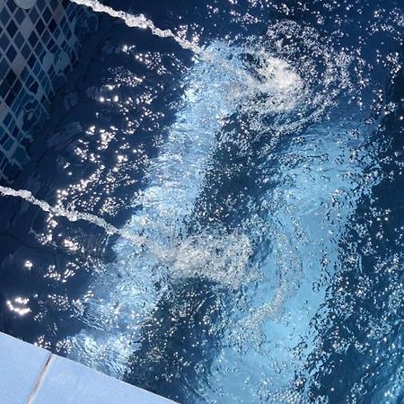 Sobrado Com Piscina Perto Praia Caraguatatuba Exteriör bild